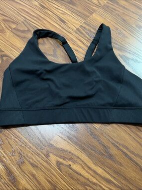 all in motion Black Seamless Adjustable-Strap Sports Bra size Large